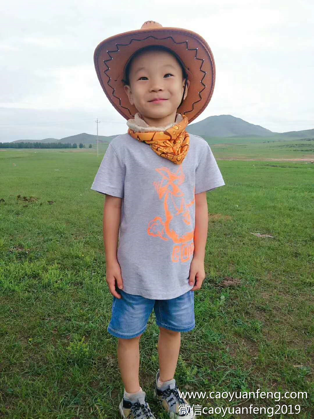 固安90印象創(chuàng)意美術草原夏令營