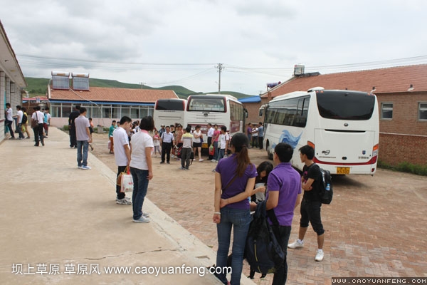 長城汽車200余人分批入住草原風(fēng)