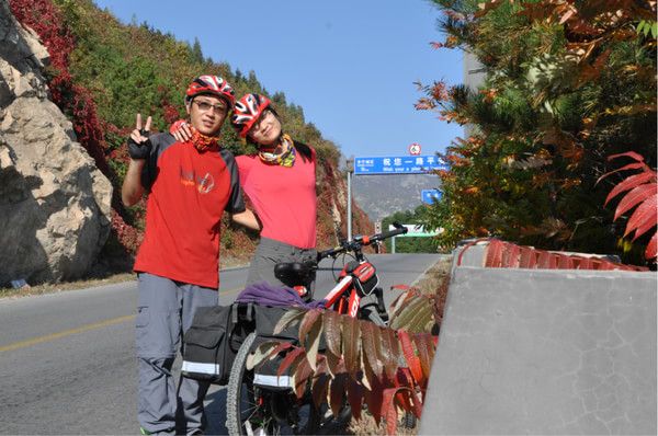兩輛自行車 兩個(gè)人的壩上國(guó)慶騎行記
